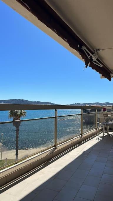 Appartement Panoramique Sur Mer Toulon Exterior photo