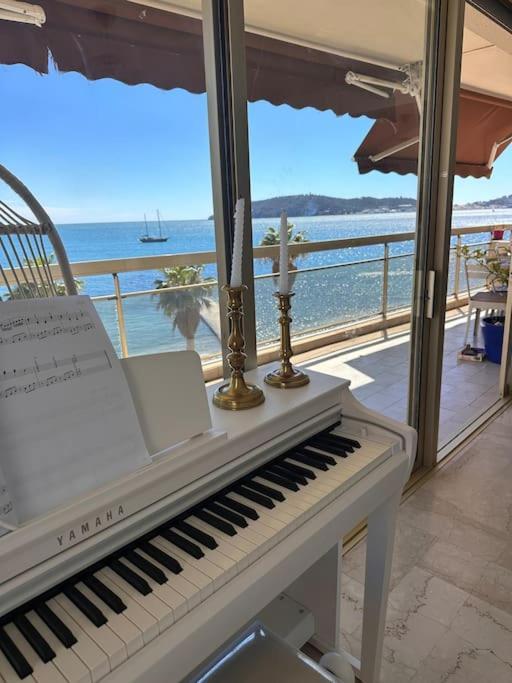 Appartement Panoramique Sur Mer Toulon Exterior photo