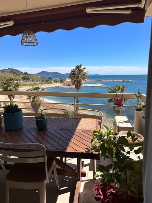 Appartement Panoramique Sur Mer Toulon Exterior photo